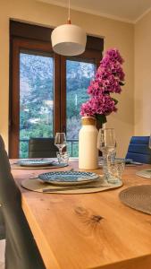 Villa Risan Apartments