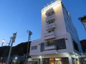 釜石駅から徒歩5分ホテルマルエHotelMarue - Ōtsuchi