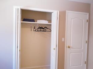 Saskatoon Lashyn Cove Homestay