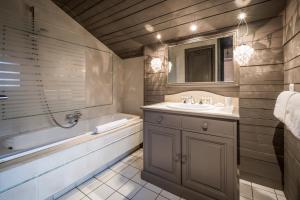 Chalets Madame Vacances Chalet Etienne : photos des chambres