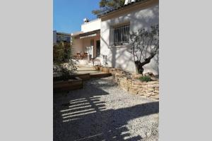 Villas MAISON 5 Personnes EN GARRIGUE - PISCINE-SPA PRIVE : photos des chambres