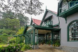 StayVista at Sidhowal Lodge 1BR w Comp Breakfast
