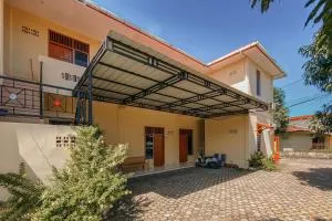 RedDoorz Syariah near RS Harapan Bunda Banda Aceh - Payaarp