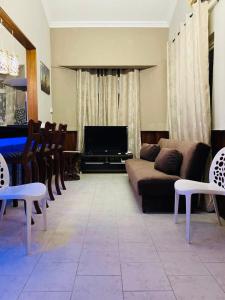 Cosy Flat Beachfront