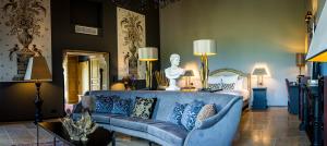 Hotels Domaine de Rymska & Spa - Relais & Chateaux : Suite Supérieure Lit King-Size
