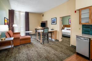 Staybridge Suites Memphis-Poplar Ave East by IHG
