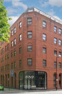 Cove Minshull Street