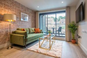 The Quadrant - The Palm Suite