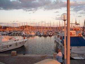 Appartements La Provence authentique a 30 minutes des plages : photos des chambres