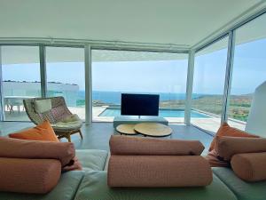 Rocavista - Villa with heated rooftop pool and amazing ocean view