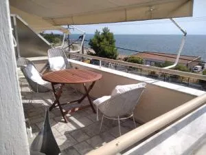 Super view seafront apartment - نيا ميشانيونا