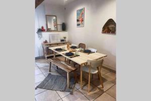 Appartements Superbe appartement en pierre fraichement renove : photos des chambres