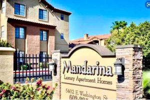 Best Location w Premium accommodations 2 bd 2 bth in Phoenix