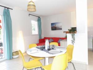 Appartements Apartment Les Jardins de l'Ocean by Interhome : photos des chambres