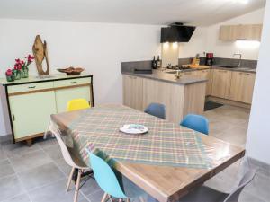 Maisons de vacances Holiday Home La Grange de Lacayrede by Interhome : photos des chambres