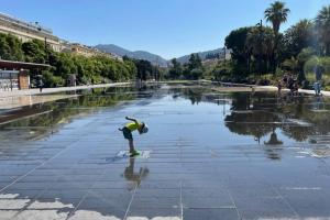 Spacious 3 BR flat Nice center - magnificent view