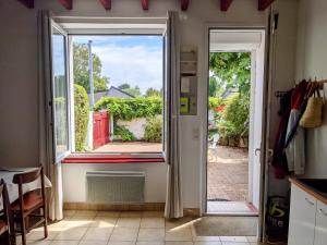 Maisons de vacances VIEUX PASSAGE, Maison avec cour privee a 150 m du PORT et de la PLAGE : photos des chambres