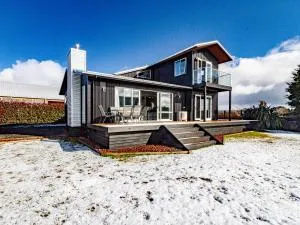 Sunshine and Snow Lodge - Ohakune Holiday Home - Raetihi