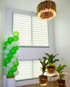 D and R Travellers Inn