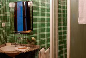 AinB Las Ramblas-Guardia Apartments