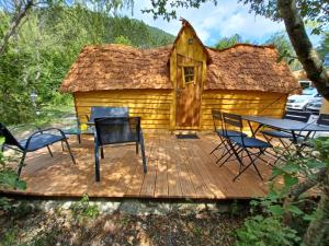 Campings Camping La Ferme de Castellane : Cottage