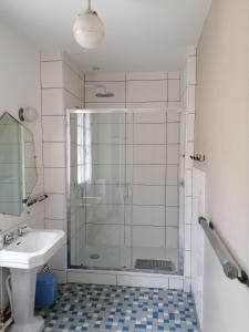 Le Relais des Roses- Sauna, Chambres dhôtes, Gîte