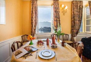 Casa Orta appartamento con vista lago