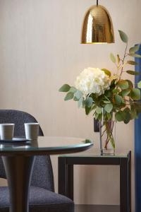 Hotels Hotel Atmospheres : photos des chambres