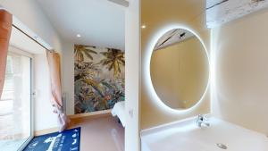 Maisons de vacances Chaignonnieres & Roulotte 19pers SPA Baby-Foot : photos des chambres