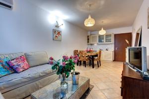 Oasis Apartment