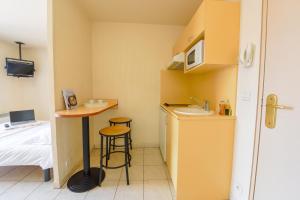 Appart'hotels Residence Columba - Apparts meubles Agen Sud : photos des chambres