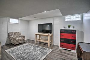 Charming Rochester Home - 2 Mi to Mayo Clinic!