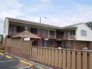 Captain John Smith Inn Williamsburg