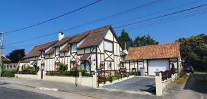 Maisons d'hotes Le Vieux Logis : photos des chambres