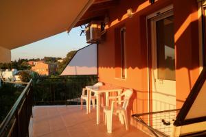 Christos Family Apartments Α