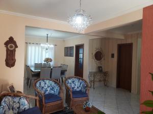 Casa alto padrão a 300 mts da praia