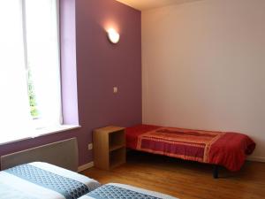 Maisons de vacances Gite Haraucourt, 2 pieces, 3 personnes - FR-1-584-22 : photos des chambres