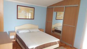 Borgo Del Silenzio,Apartment With Pool