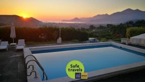 Borgo Del Silenzio,Apartment With Pool