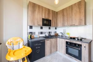 Well Preserved Family Friendly Central APT in Sofia