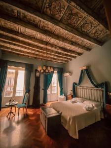 Triple Room with Private External Bathroom room in Antica Palermo B&B