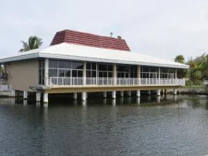 Sugarloaf Lodge - Little Torch Key