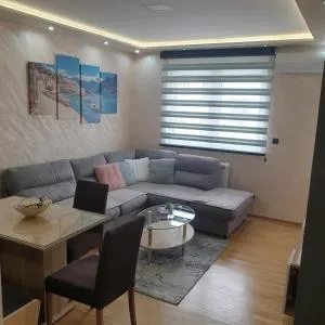 Apartman DND Zlatibor sa garažom - 兹拉蒂博尔