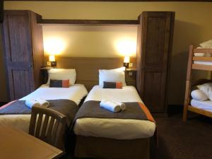 Appartement montagne spacieux, piscine, SPA à ARC 1950