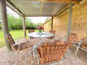 Villas Maison chaleureuse avec un grand jardin : Villa 2 Chambres :