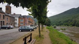 Maisons de vacances LES QUAIS DE MEUSE : photos des chambres