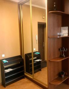 Apartments & Vernissage on Kostandi Street