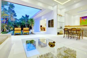 Villa Jonas seminyak Bali