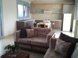 Melcon Luxury House