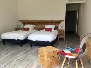 B&B / Chambres d'hotes Domaine des Bois Argentes : Chambre Deluxe Double ou Lits Jumeaux